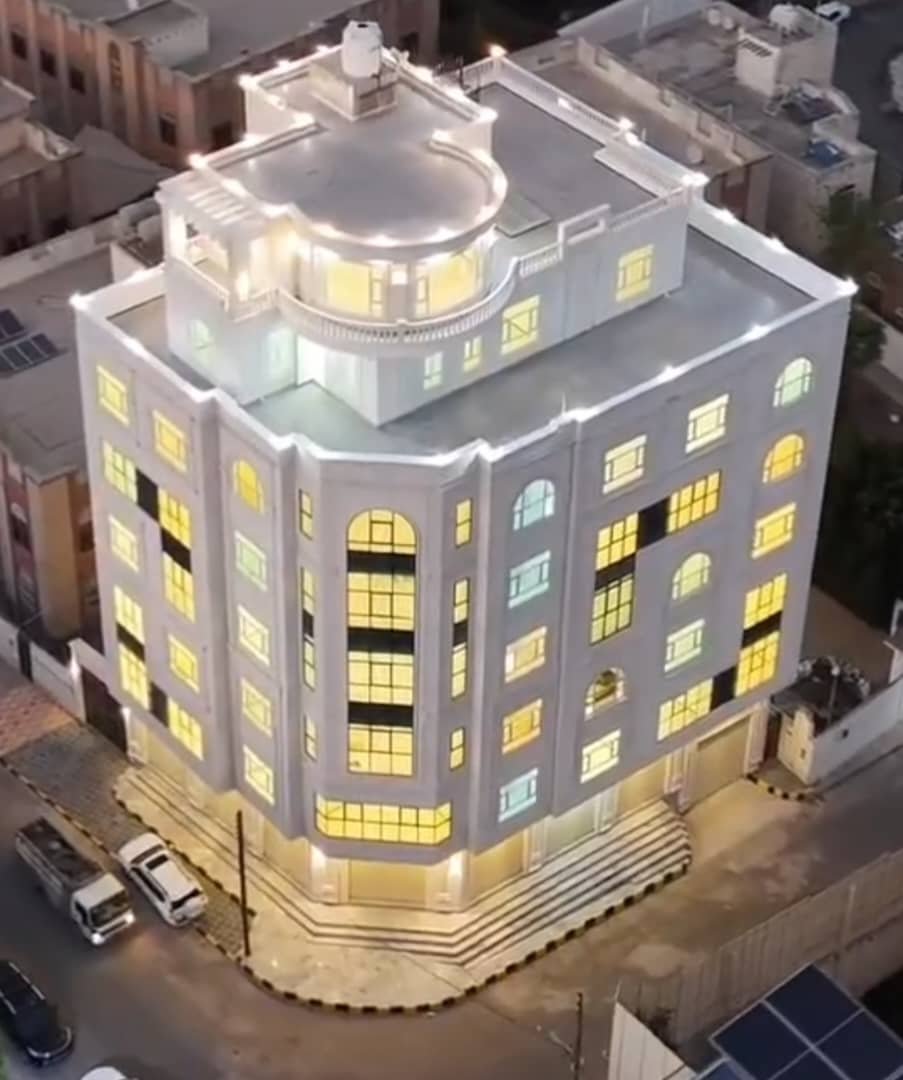 عمارة 9 طوابق