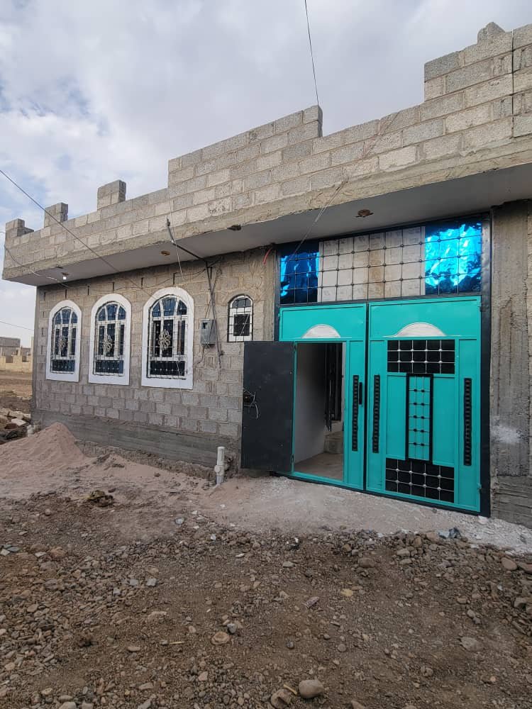 بيت عرطه لبنتين للبيع في صنعاء